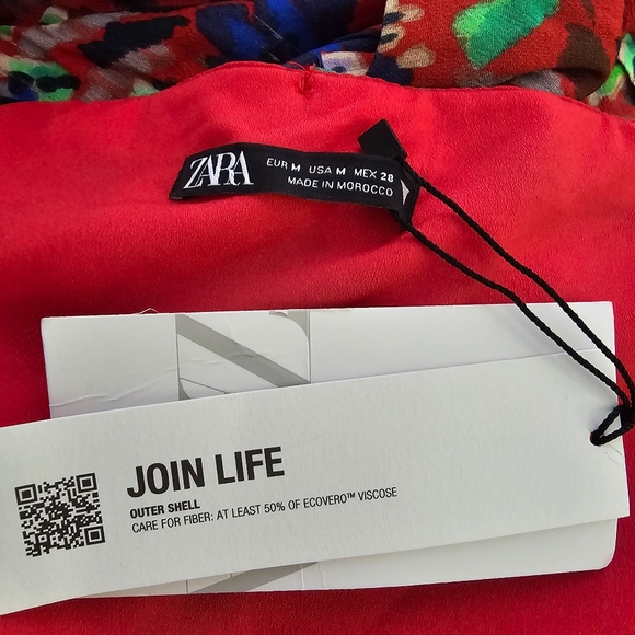 ZARA Red Floral Print Ruffled Corset Crop Adjustable Straps Top Size Medium - Picture 5 of 6